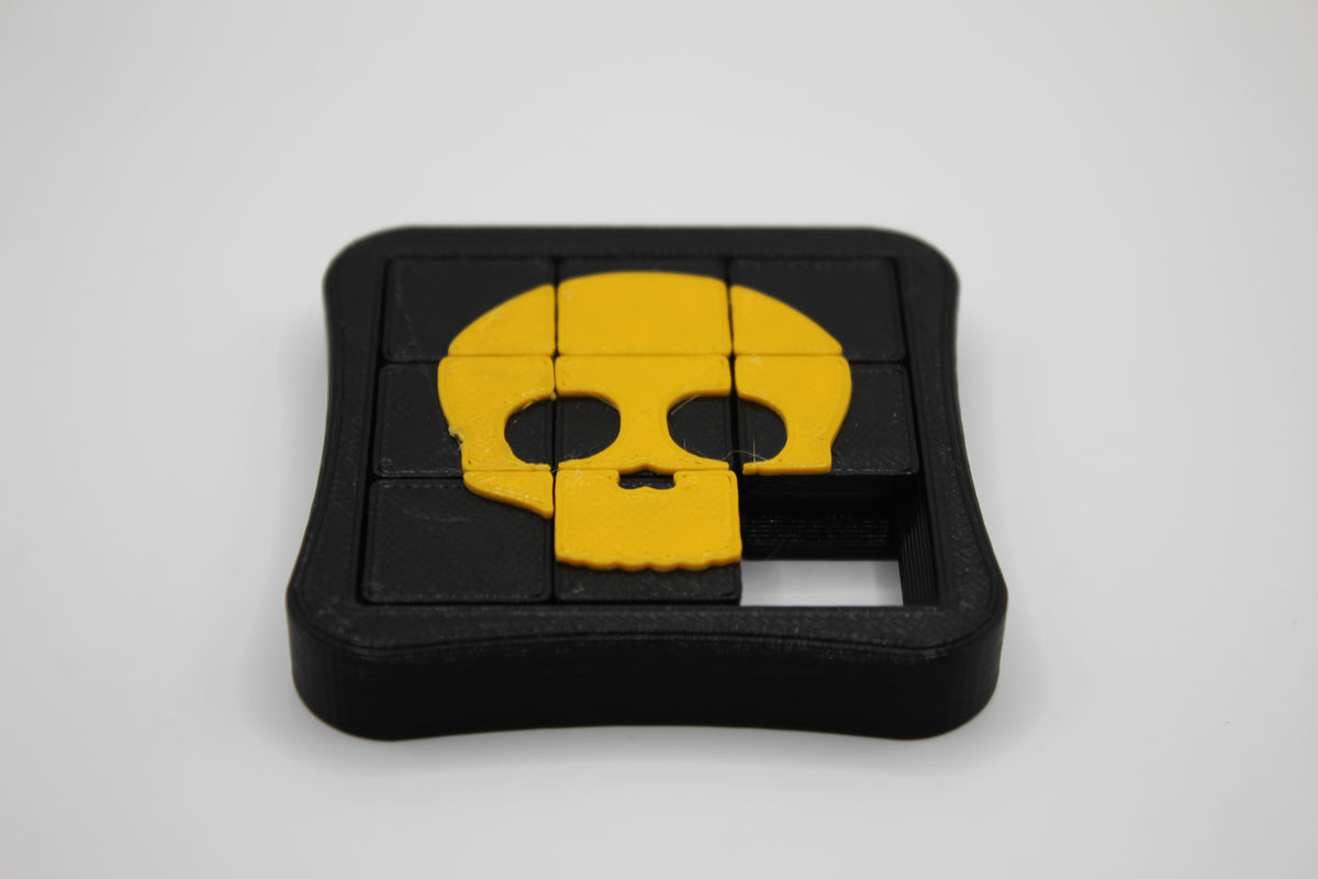 Skull Sliding Puzzle